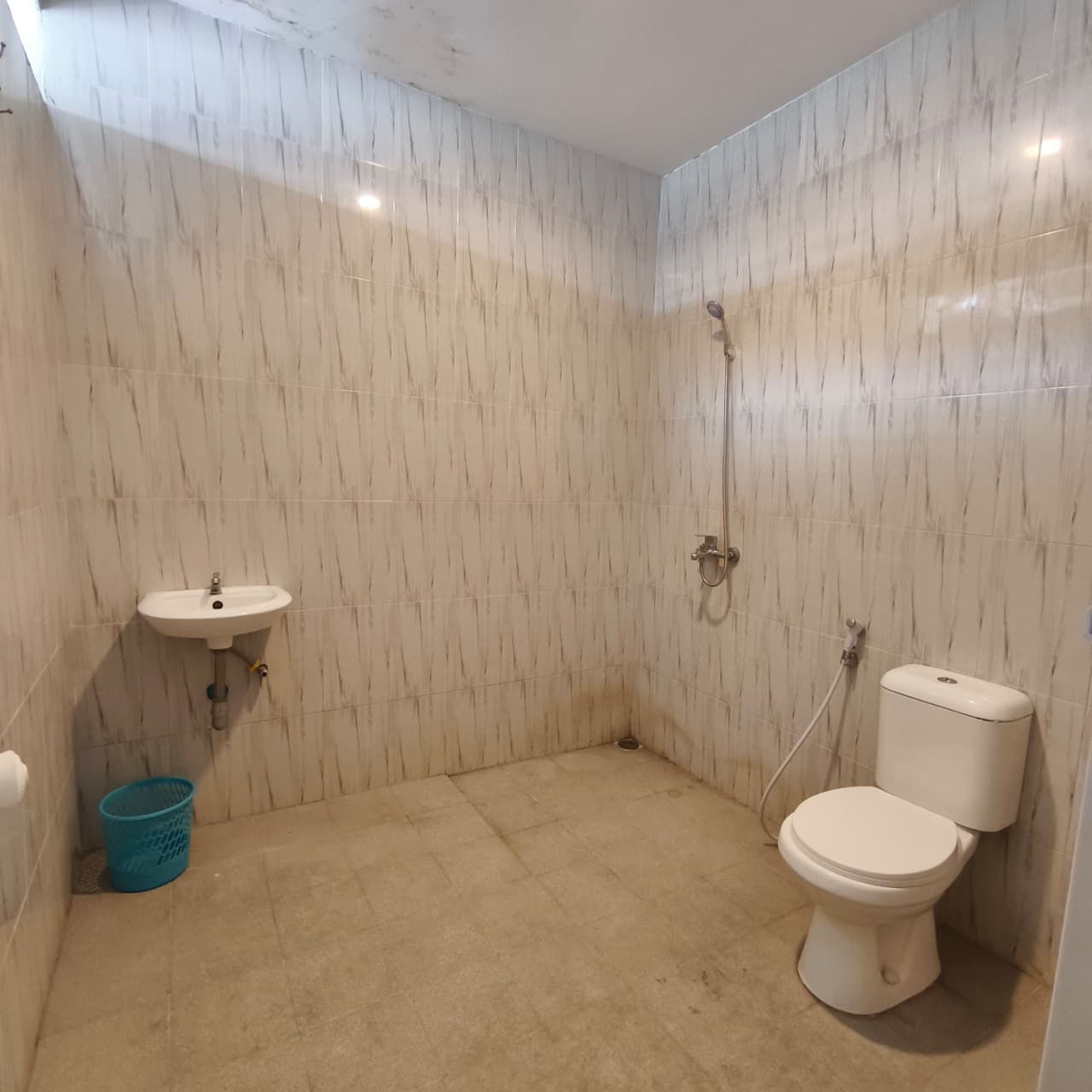 Kamar Mandi Villa Kebonsari