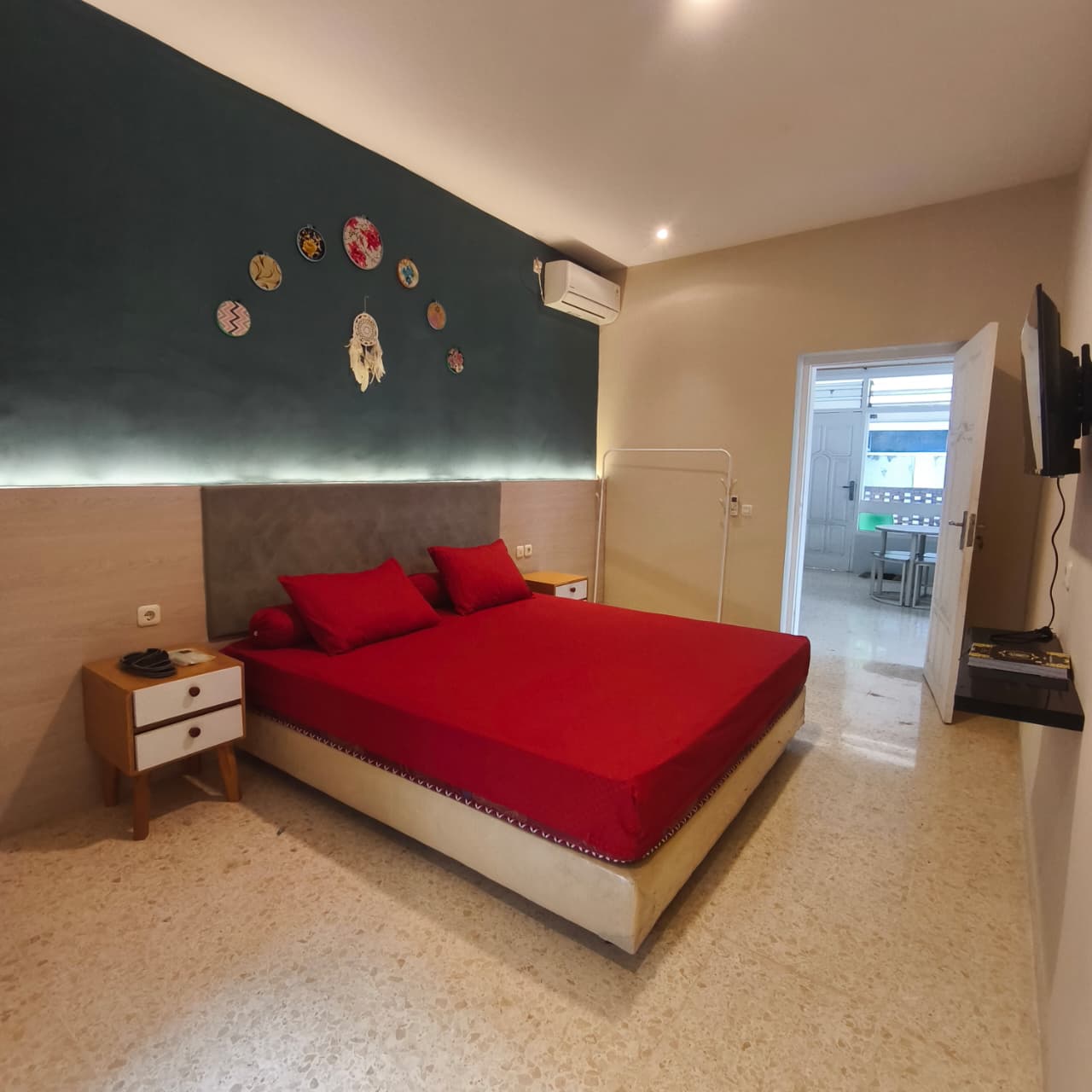 Kamar 2 Villa Kebonsari